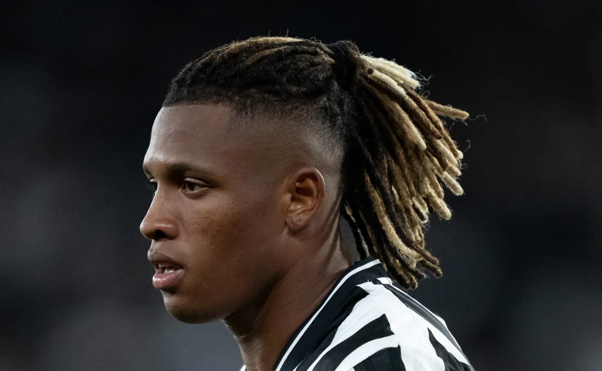 Danilo, do Botafogo, entra na mira de Roma, Milan, Crystal Palace e clube espanhol