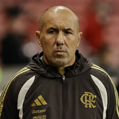 Jardim alinha o Flamengo para o duelo contra o Santos