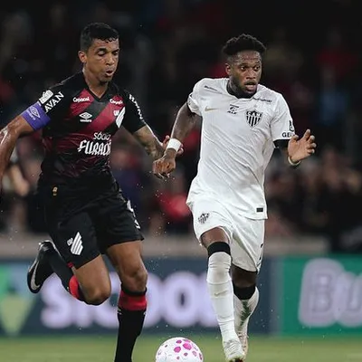 Atlético-MG empata em 2 a 2 com o Athletico-PR