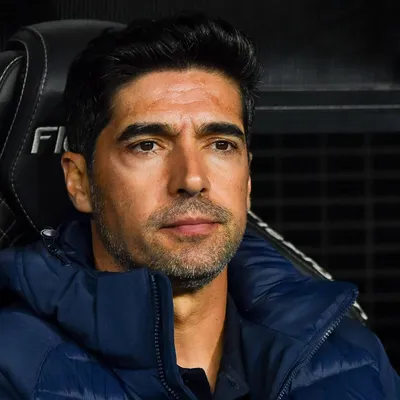 Abel enfrentará 11º técnico diferente do Corinthians desde 2020