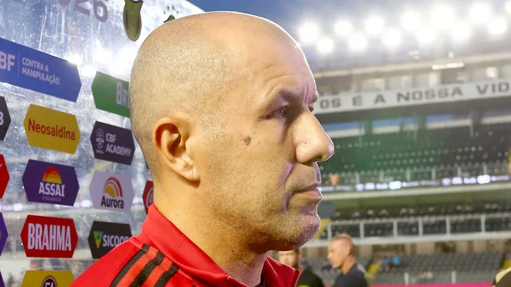 - Leonardo Jardim técnico do Flamengo durante partida contra o Santos