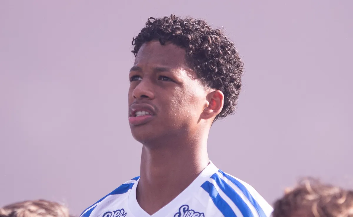 Artur Jorge esboça Cruzeiro para enfrentar Bragantino com Zé Lucas, Arroyo e Felipe Morais; veja provável escalação