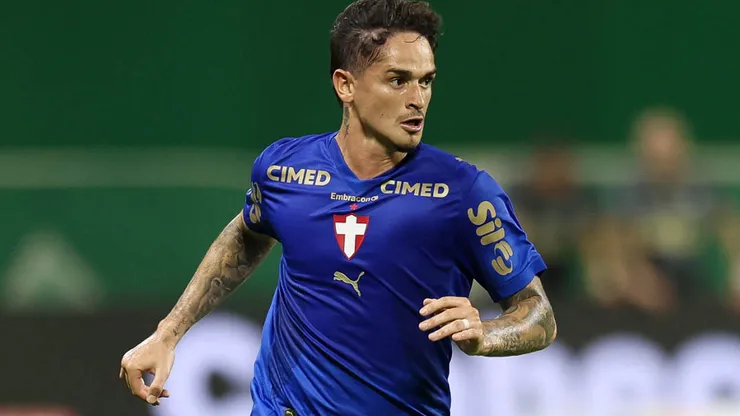 Khellven teve atuação de destaque contra o Bahia e chamou atenção como possibilidade tática no Clássico - Foto: Cesar Greco/Palmeiras/by Canon