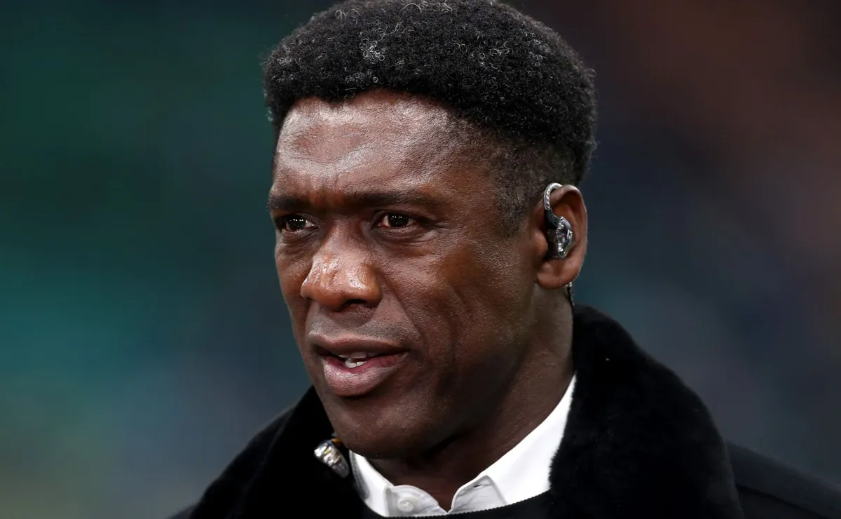 Corinthians anuncia Clarence Seedorf como novo técnico e define estreia