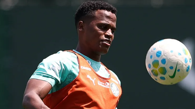 Jhon Arias treina na Academia de Futebol visando o Derby - Foto: Cesar Greco/Palmeiras/by Canon
