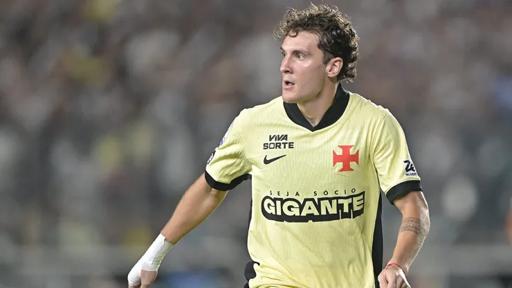 Colidio sentiu a coxa no último jogo pelo Vasco. Foto: Thiago Ribeiro/AGIF