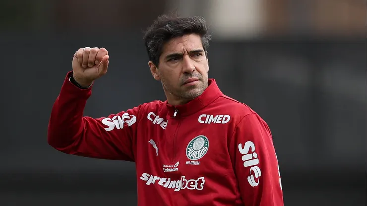 Abel Ferreira tem o retrospecto favorável contra o maior rival do Palestra - Foto: Cesar Greco/Palmeiras/by Canon