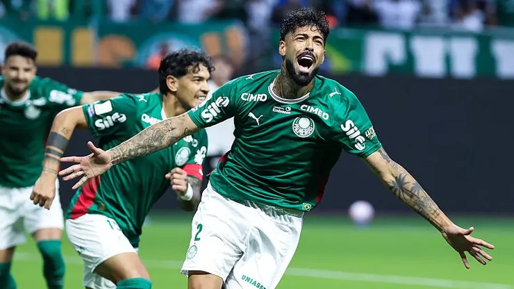Barboza comemora seu gol no Derby - (Photo by Alexandre Schneider/Getty Images)