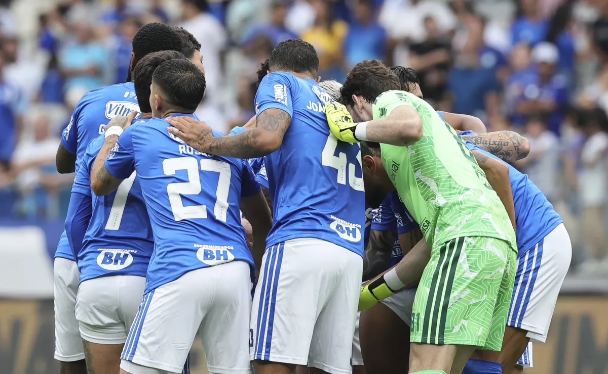 Cruzeiro tem 11 jogadores pendurados no Brasileirão: lista conta com: Otávio, Gerson, Kaio Jorge e +8