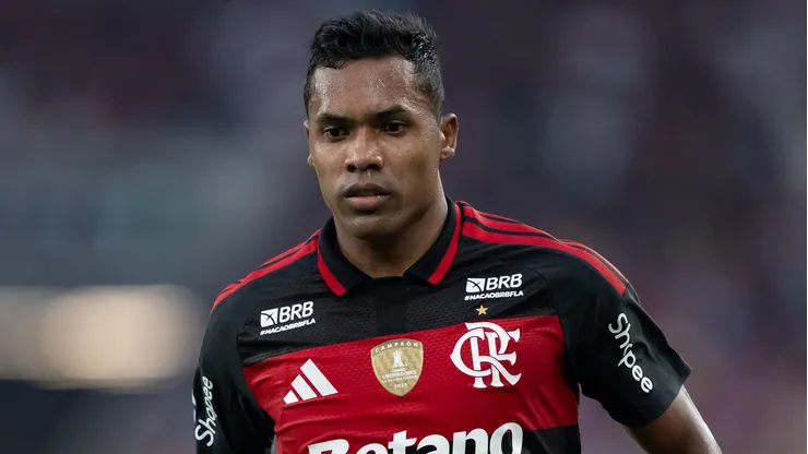 Alex Sandro jogador do Flamengo durante partida contra o Vasco no estadio Maracana pelo campeonato Brasileiro A 2026.