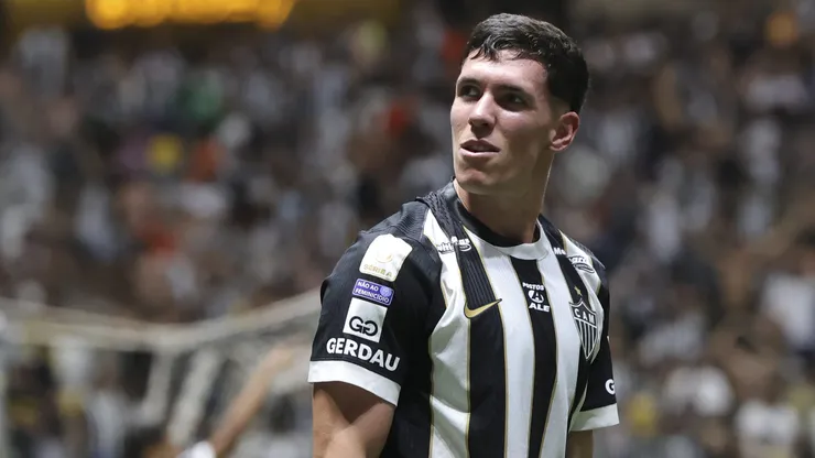 Thiago Borbas jogador do Atlético-MG comemora seu gol durante partida contra o Santos. Foto: Gilson Lobo/AGIF