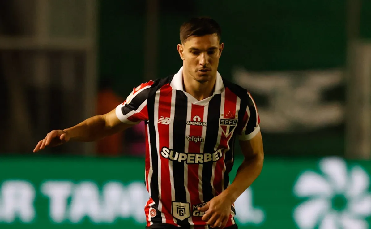 São Paulo calcula R$ 17 milhões para encerrar vínculo com Cédric Soares