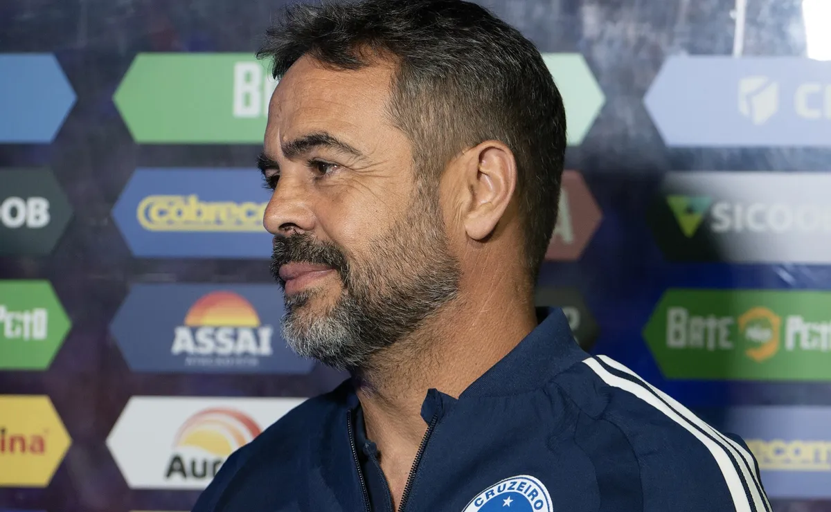 Artur Jorge explica confusão com torcedor em Bragantino x Cruzeiro: “comentários xenofóbicos”