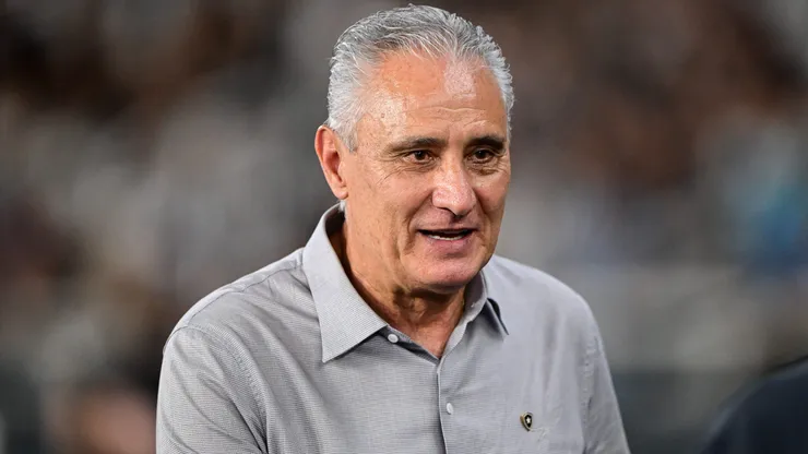 Tite foi absolvido pelo STJD. Foto: Thiago Ribeiro/AGIF