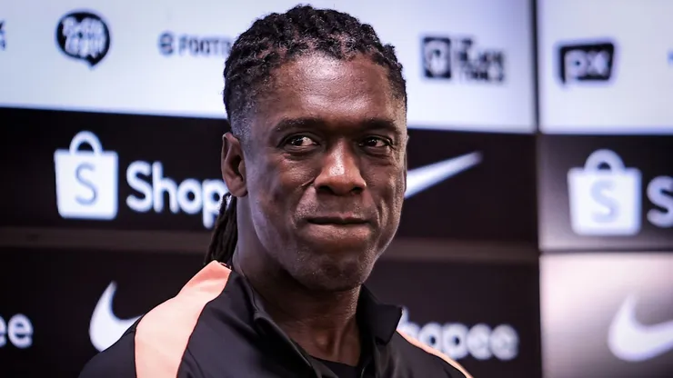 Seedorf chama Corinthians de “leão ferido” e revela como pretende recuperar elenco após crise - Foto: Fabio Giannelli/AGIF