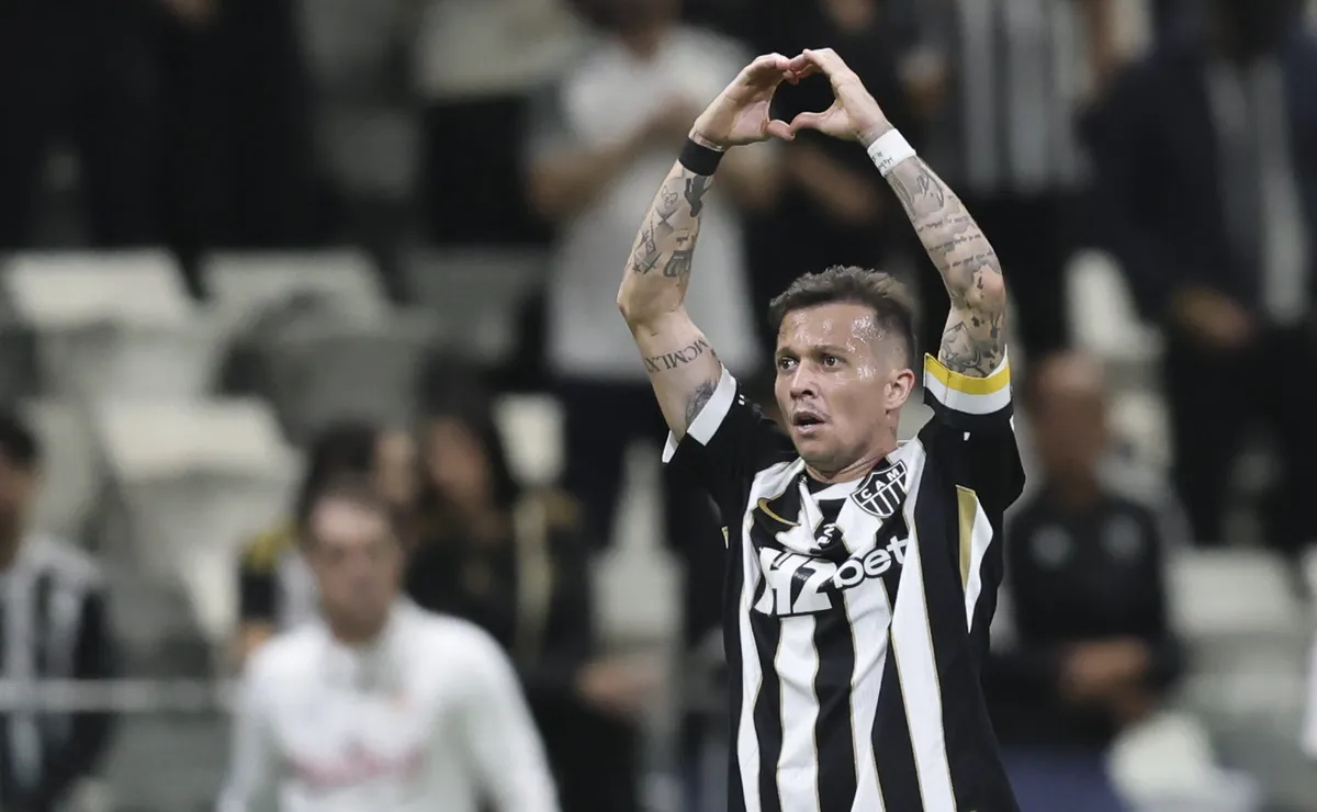 Bernard elege torcida como trunfo do Atlético-MG para buscar vantagem em duelo pela Sul-Americana