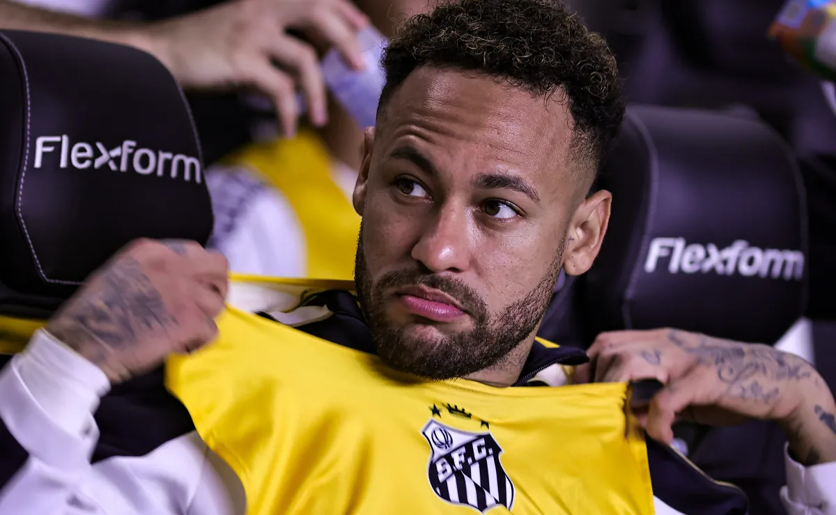 Neymar lidera rejeição online: estudo revela os jogadores mais criticados do futebol brasileiro