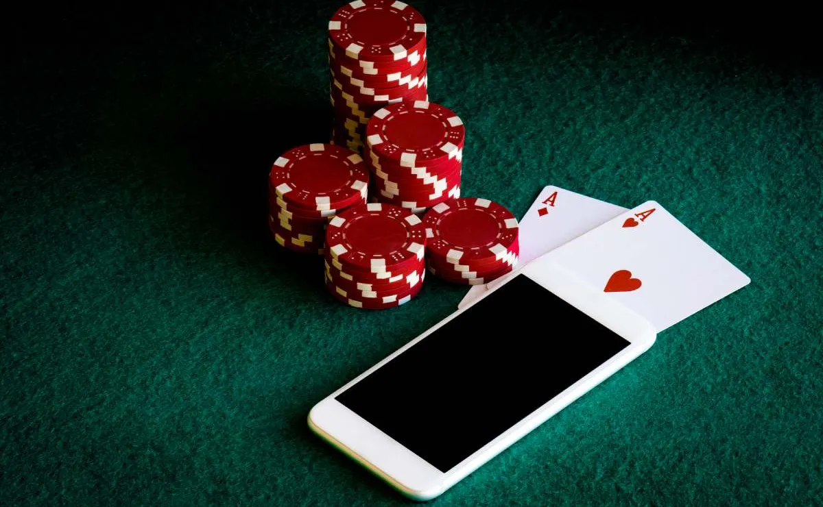 Melhores apps de poker: ranking para Android e iOS (Outubro 2026)