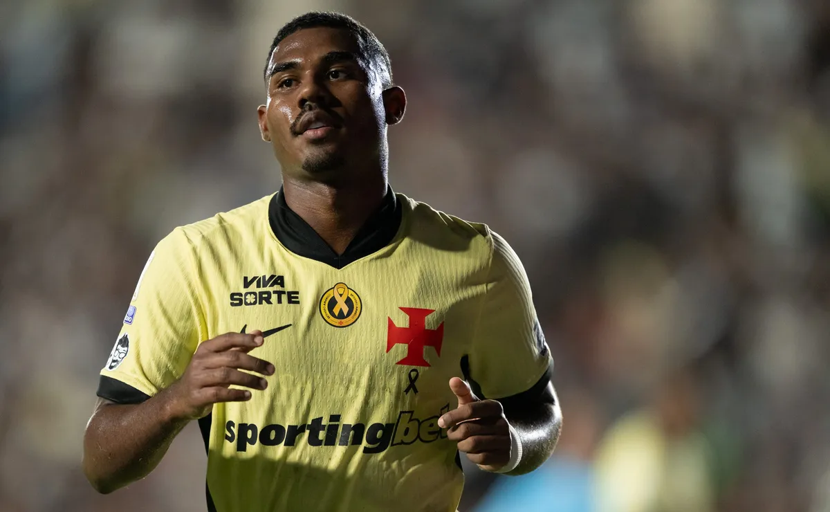 Vasco planeja temporada de 2027 e avança para comprar Cuiabano em definitivo