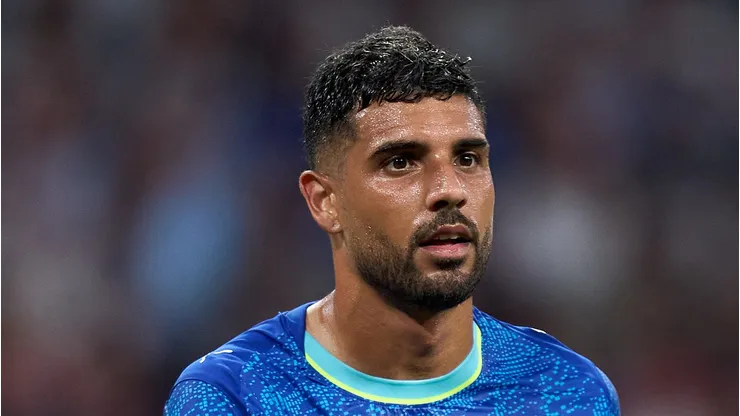 Palmieri em campo pelo Olympique de Marseille contra o Real Madrid.
