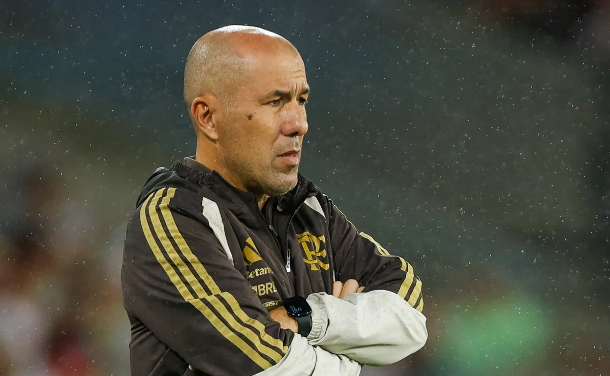 Leonardo Jardim defende mudanças no Flamengo em desempenho abaixo na Libertadores