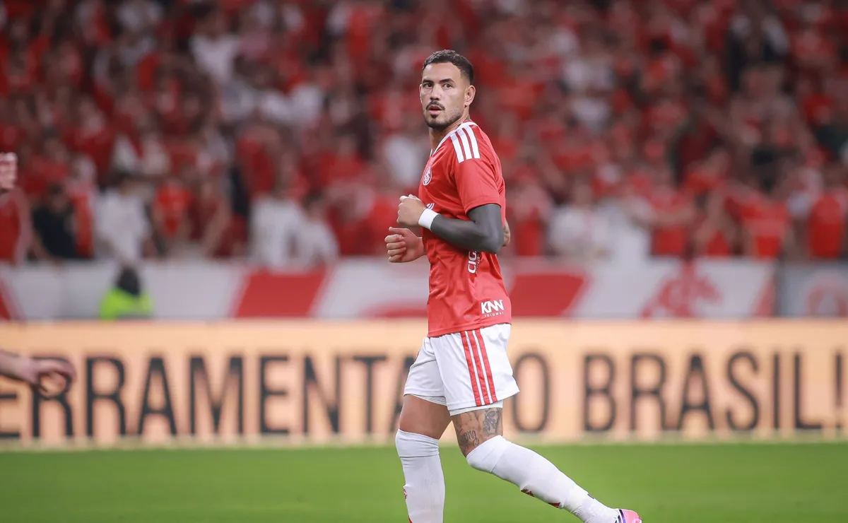 Sanabria volta a sentir dores e desfalca o Internacional contra o Mirassol pelo Brasileirão