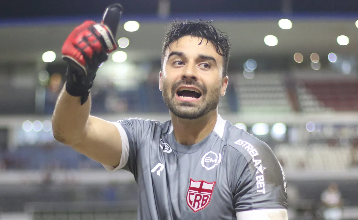 Palmeiras mantém Matheus Albino no radar para 2027 e monitora goleiro do CRB