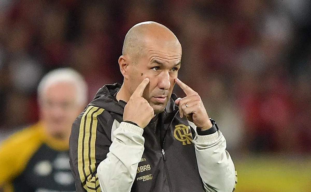 Análise: Flamengo envergonhou sua torcida na Argentina e Jardim precisa dar uma resposta imediata