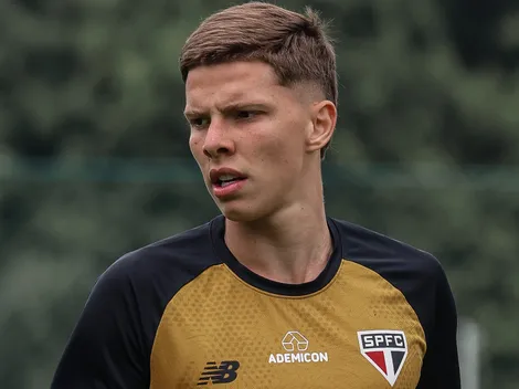 São Paulo adia renovação de Gustavo Santana