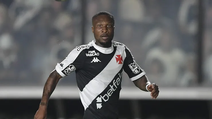 Loide Augusto durante partida pelo Vasco. Foto: Thiago Ribeiro/AGIF