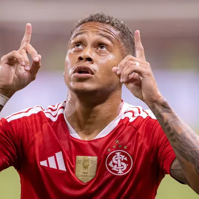 Internacional perde Vitinho e Villagra para enfrentar Botafogo