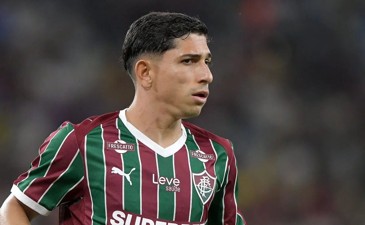 CBF aponta pênalti não marcado em Savarino no Fla-Flu e afirma que Pulgar deveria ter sido expulso