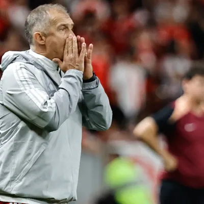 Eduardo Baptista mantém confiança no elenco do Inter