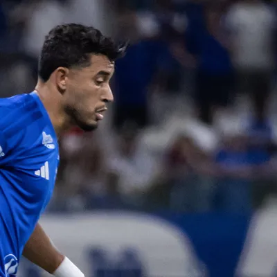 William ganha força para sair do Cruzeiro no fim do ano