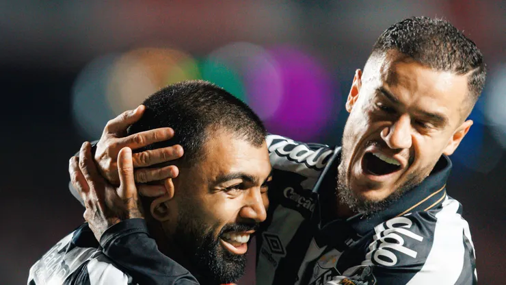 Gabigol comemorando gol no MorumBIS contra o São Paulo. Foto: Raul Baretta/ Santos FC.