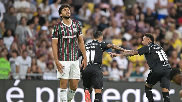 Philippe Coutinho jogador do Santos comemora seu gol durante partida contra o Fluminense. Foto: Thiago Ribeiro/AGIF