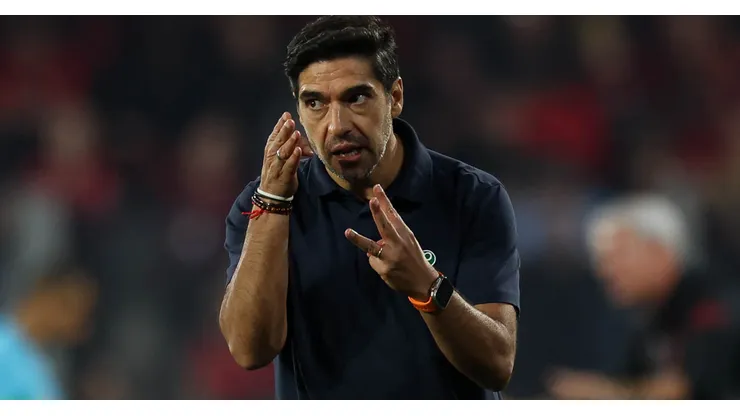 Abel Ferreira,, em jogo contra a equipe do C Athletico Paranaense, durante partida válida pela trigésima primeira rodada, do Campeonato Brasileiro, Série A, na Arena da Baixada. (Foto: Cesar Greco/Palmeiras/by Canon)