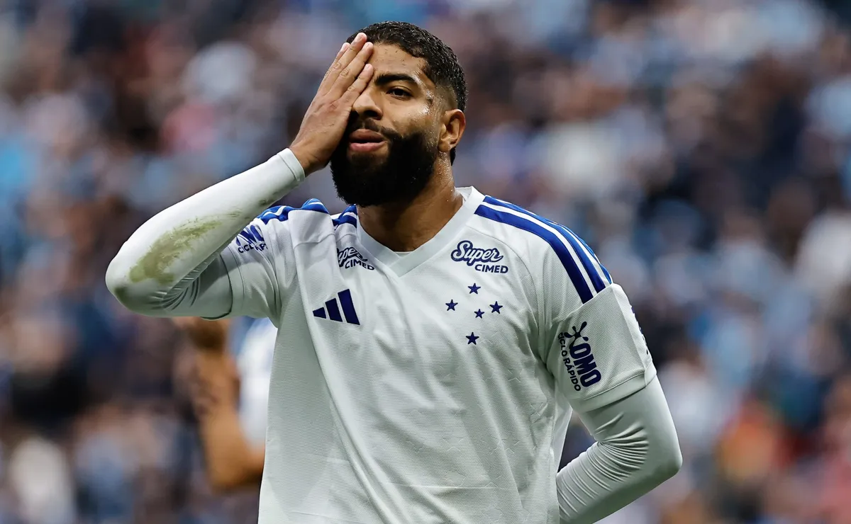 João Marcelo nega foco em lei do ex e prega importância da vitória do Cruzeiro em cima do Grêmio
