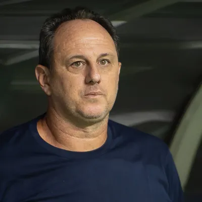 Ceni joga números na mesa e evidencia domínio do Flamengo
