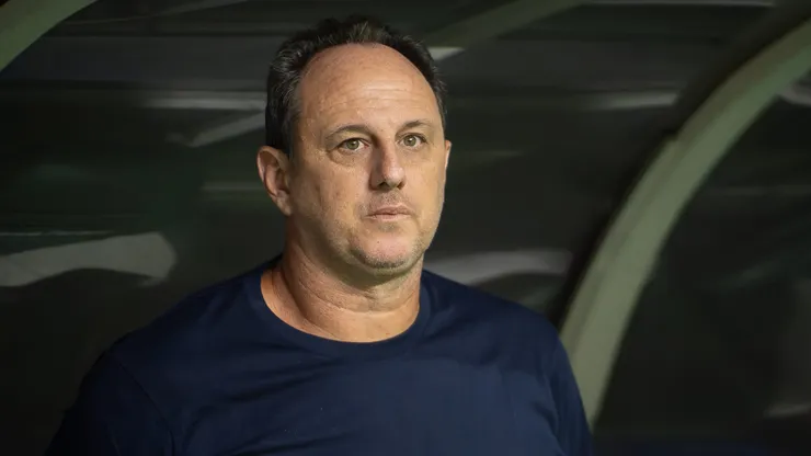 Rogerio Ceni tecnico do Bahia durante partida contra o Palmeiras no estadio Nubank Arena pelo campeonato Brasileiro A 2026.
