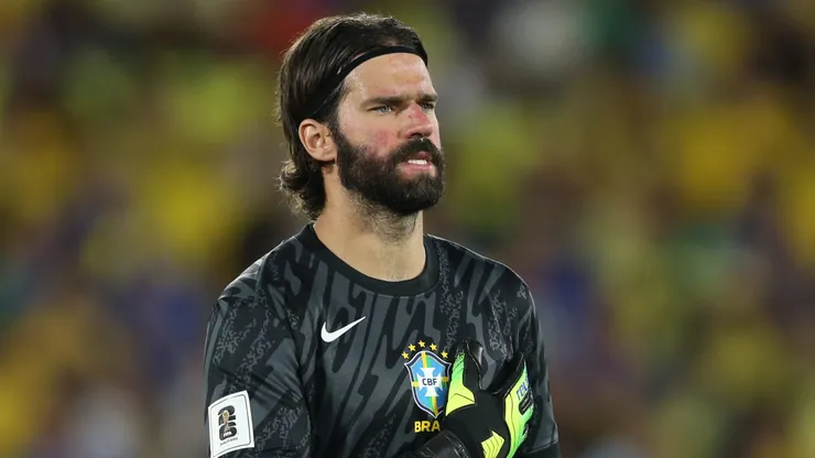 Alisson disputou três Copas pelo Brasil. Foto: Marlon Costa/AGIF