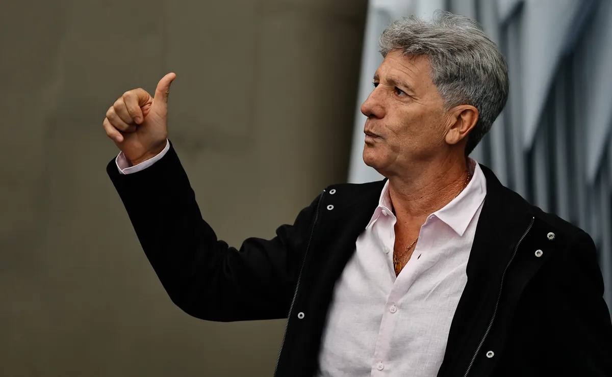 Renato descarta pedido de demissão no Grêmio, cobra elenco e gestão projeta priorizar o Brasileirão