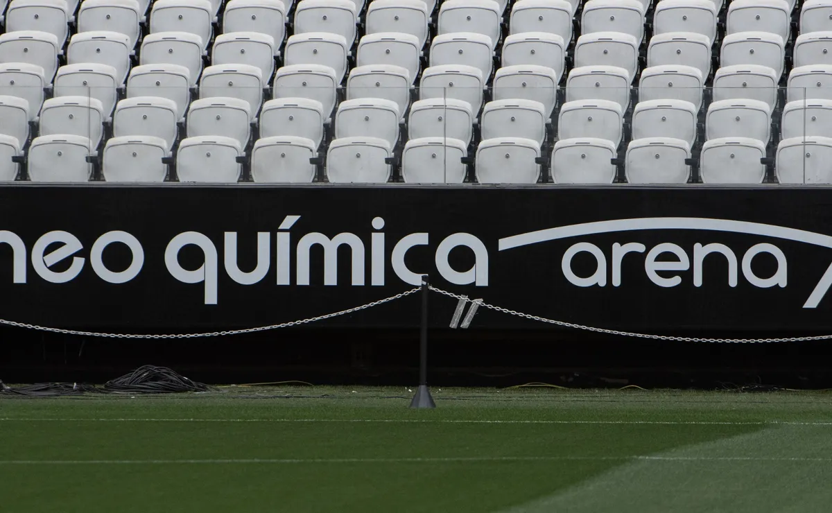 Corinthians e Caixa se blindam contra pressão em negociação da dívida da Neo Química Arena