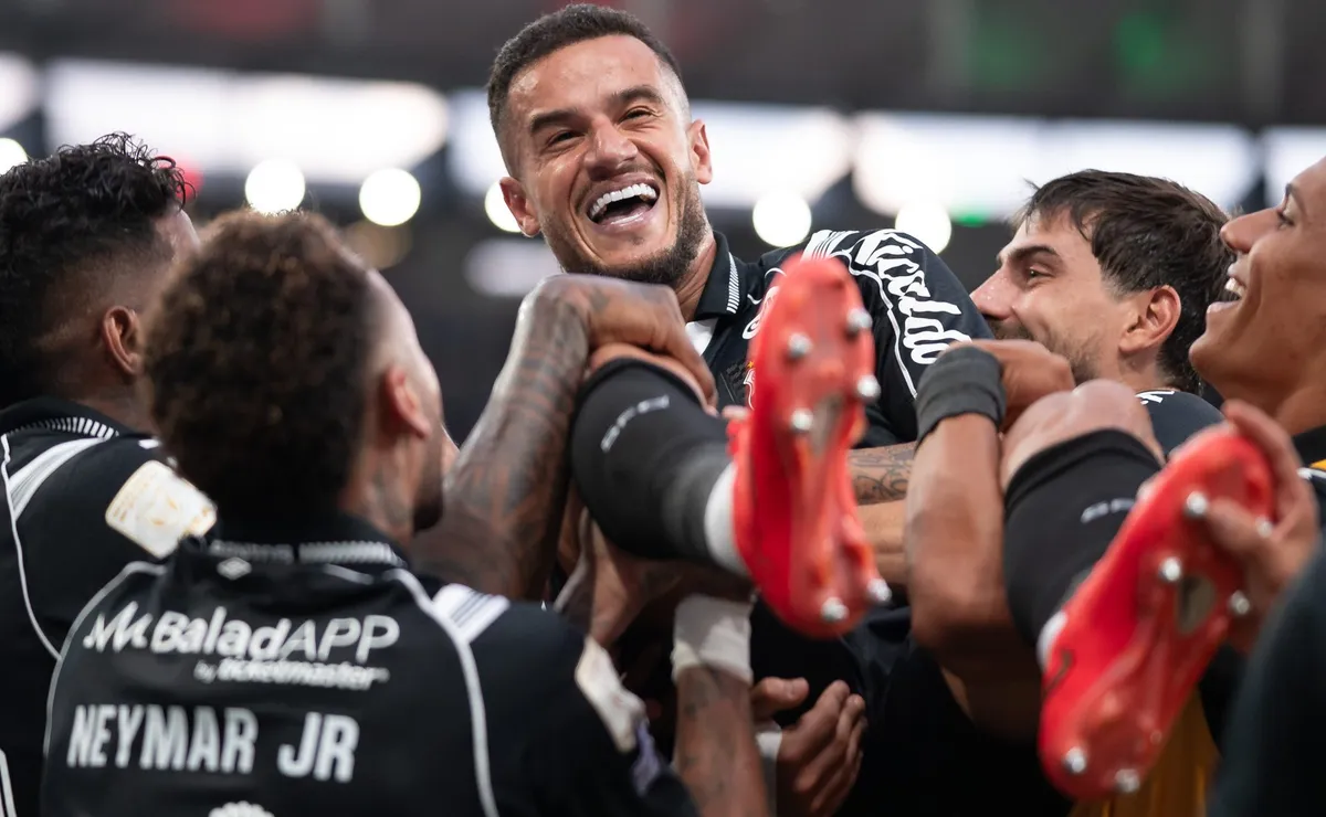 Philippe Coutinho conta com apoio de Neymar, Rodinei e demais jogadores do Santos no dia a dia