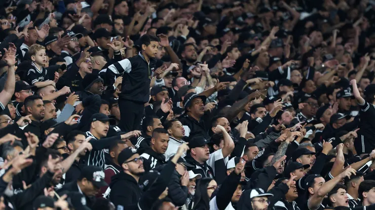 Corinthians transforma amor da torcida em medo - Foto: Alexandre Schneider/Getty Images