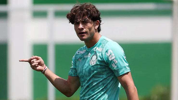 Agustín Giay durante treinamento, na Academia de Futebol. (Foto: Cesar Greco/Palmeiras/by Canon)