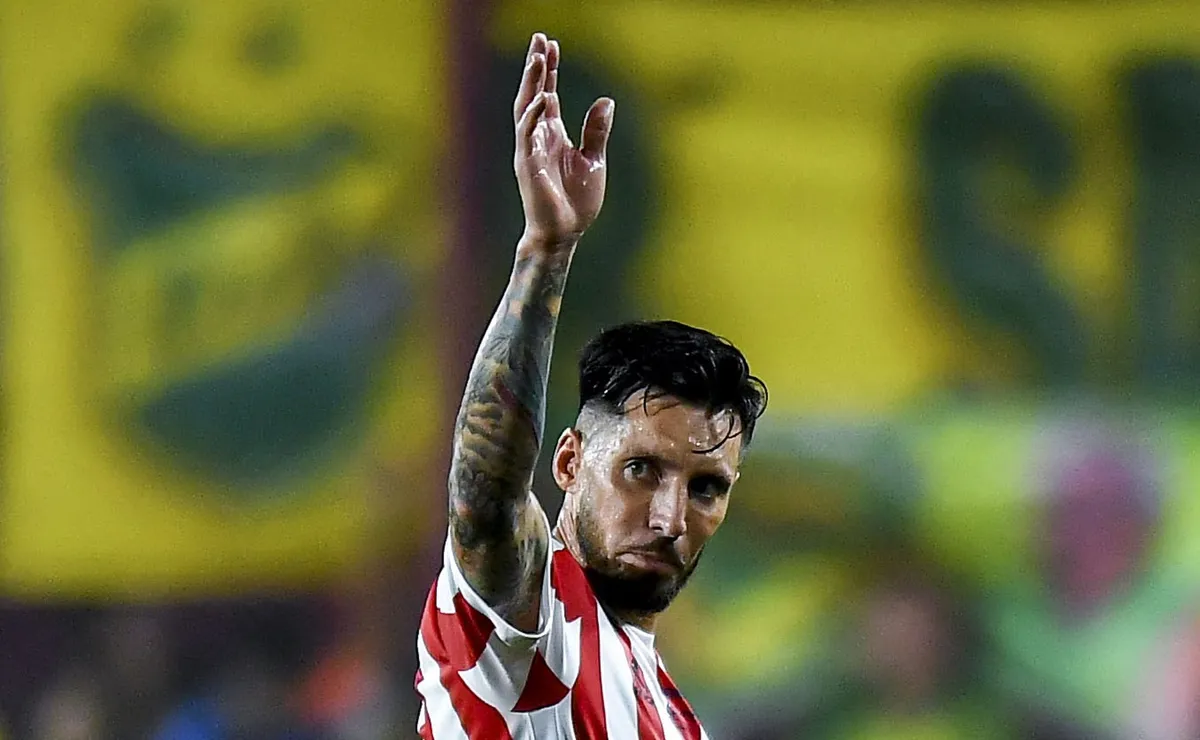 Capitão do Estudiantes não esconde preocupação ao projetar confronto contra o Flamengo na Libertadores
