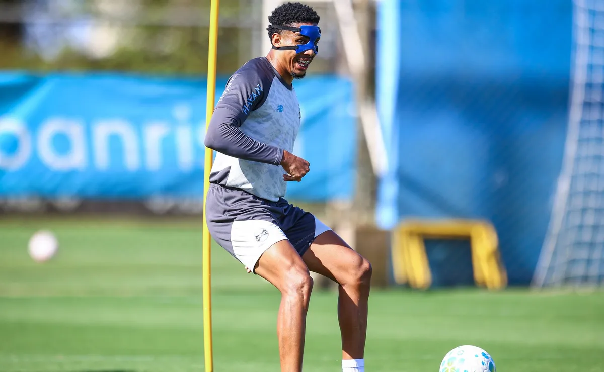 Operação Curitiba: Grêmio convoca torcida com ingresso e transporte grátis para decisão no Couto Pereira