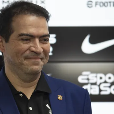 Marcelo Paz deixa Corinthians após desgaste interno