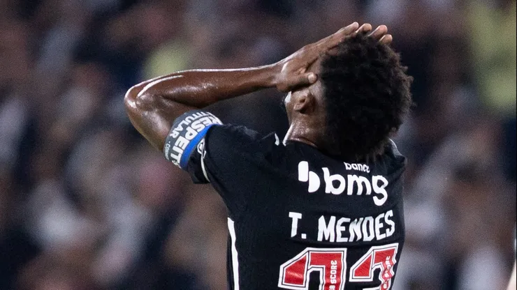 Vasco foi eliminado no Maracanã na Sul-Americana após vencer Boca na Argentina; Palmeiras liga alerta para situação a fim de não repetir história nesta 4ª diante do Flu